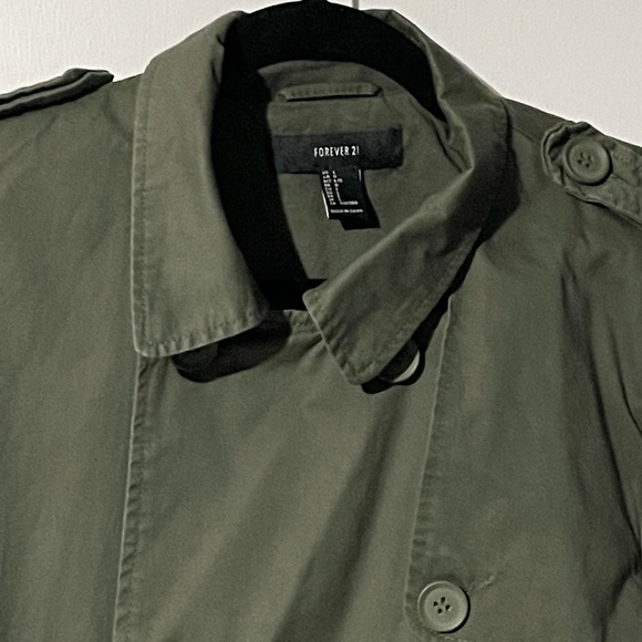 Forever 21 green army jacket - Picture 2 of 3